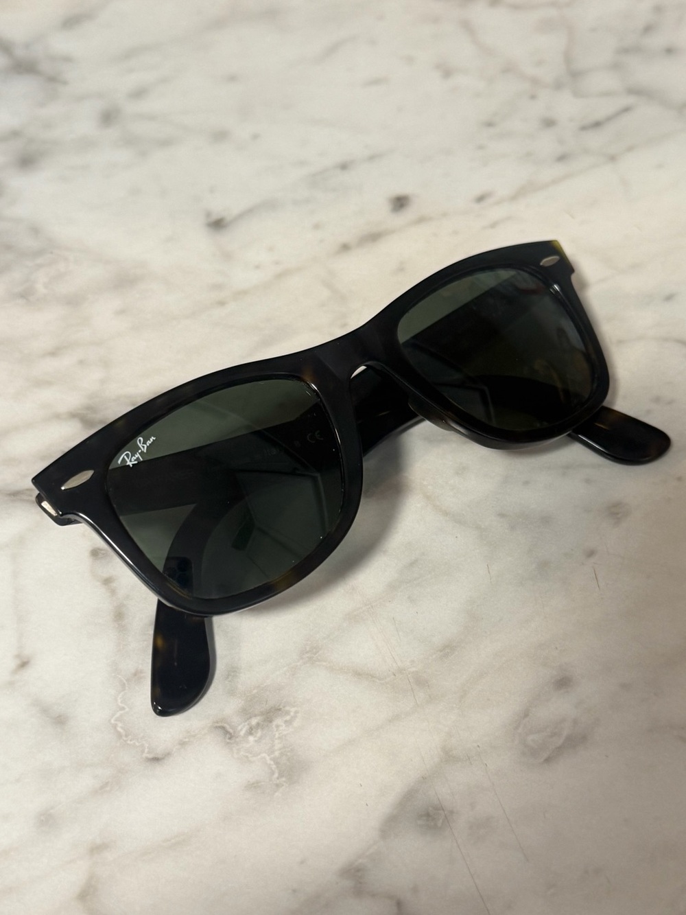 Ray Ban Sunglases